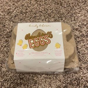 NWT Beauty bakerie egg sponges